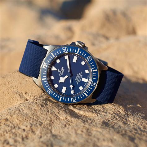 tudor pelagos rubber strap review.